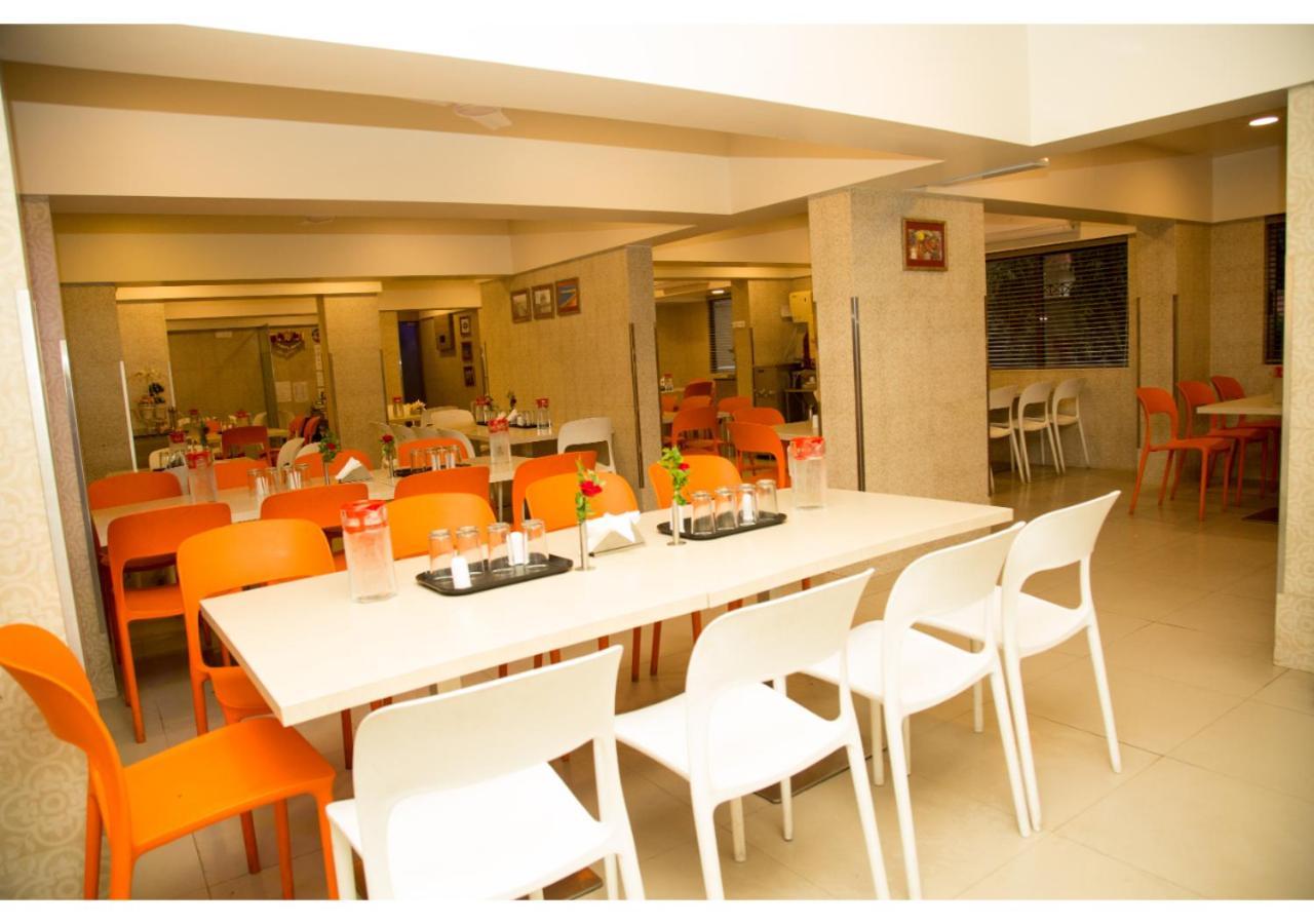 Ashok Deluxe Apartments, Marol Andheri East Mumbai Eksteriør bilde